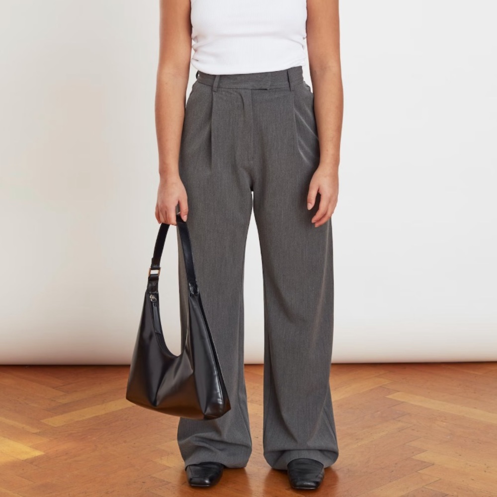 Djerf Avenue Tailored Wide-Leg Trousers in Charcoal Gray